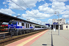 min 584 19.jpg min 584 19.jpg